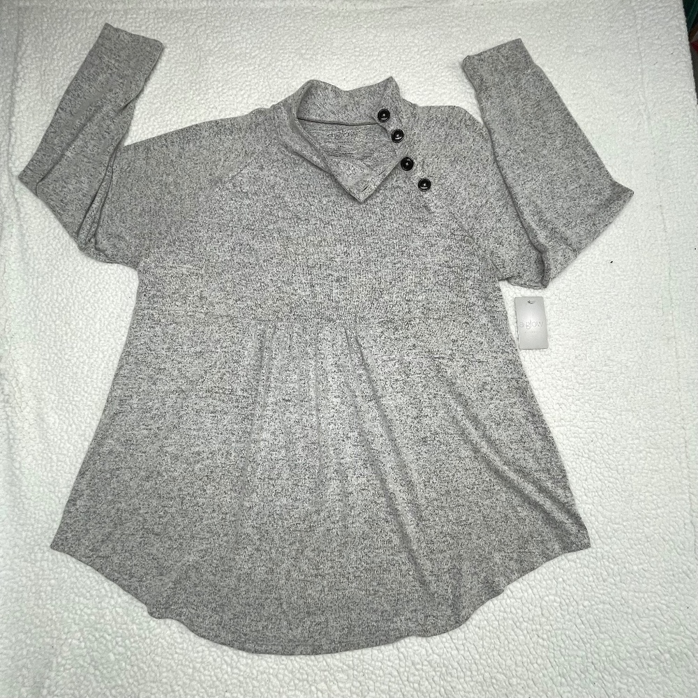 NWT Womens Long Sleeve gray XXL  Mock Neck Top